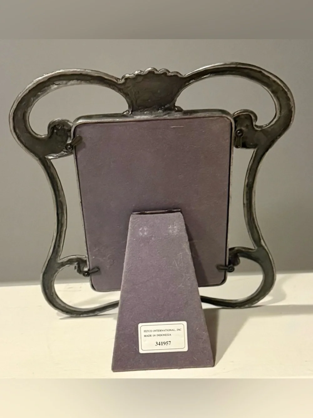 Vintage Fetco International Pewter Cast Metal Scroll Shell Picture Frame 4.5x6.5